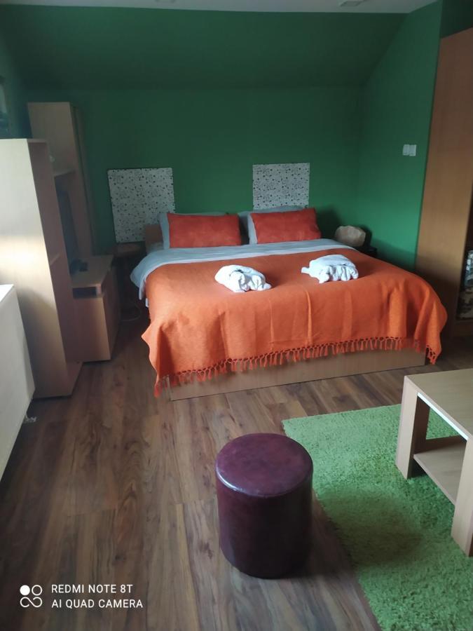 Hotel Sweet Dreams à Zaječar Extérieur photo